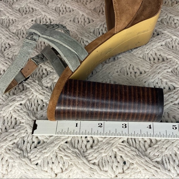 LOLA CRUZ Grey & Tan Suede Ankle Strap Heels - Picture 10 of 16